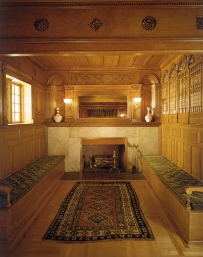 Parlor_Stairhall_from_the_Metcalfe_House,_Buffalo_MET_ADA2882